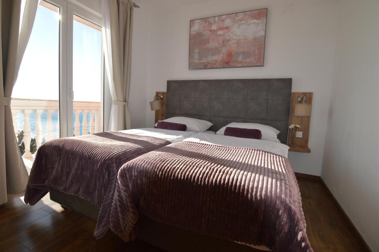 Amari Apartment Starigrad Exterior photo